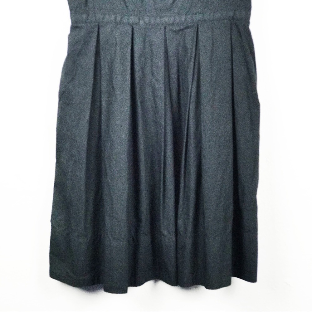 GAP Black Sleeveless Pleated Dress - Picture 5 of 8